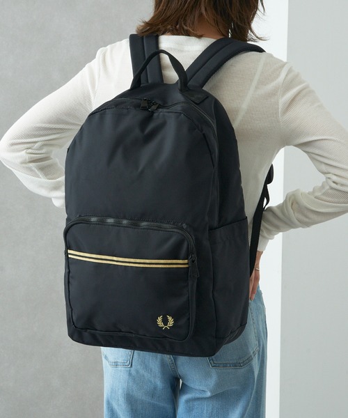 FRED PERRY(フレッドペリー)の「【FRED PERRY】TIPPED TAPE BACKPACK L2807(バックパック/リュック・レディース・ブラック・FREE)」の3枚目の写真