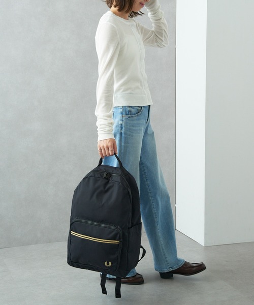 FRED PERRY(フレッドペリー)の「【FRED PERRY】TIPPED TAPE BACKPACK L2807(バックパック/リュック・レディース・ブラック・FREE)」の8枚目の写真