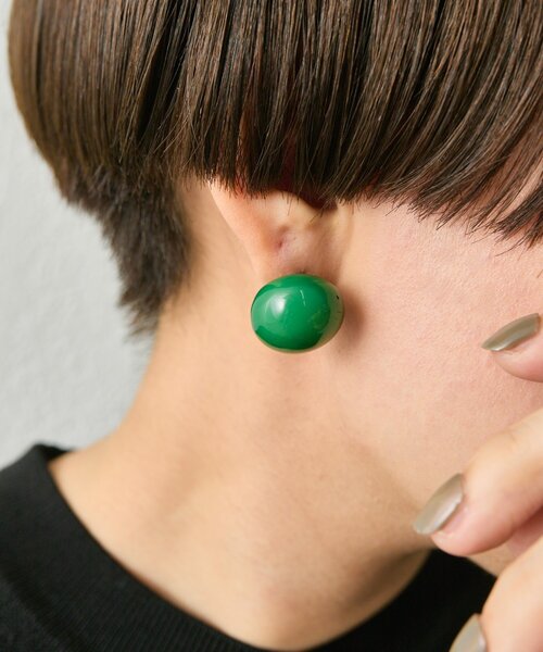 ear PAPILLONNER(イアパピヨネ)の「アメ玉樹脂ピアス(ピアス(両耳用)・レディース・ダークグリーン/ブラウン/アイボリー・FREE)」の14枚目の写真