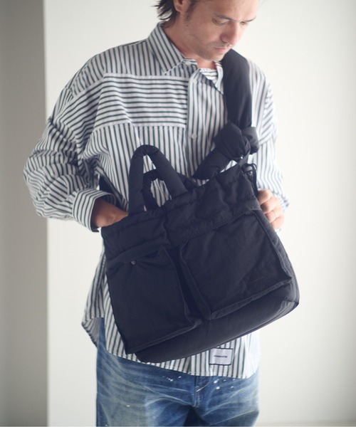 ADAM PATEK(アダムパテック)の「ADAMPATEK/padding helmet bag/中綿ヘルメットバッグ/(AP2529001)(ショルダーバッグ・レディース・ブラック/グレー・FREE)」の5枚目の写真