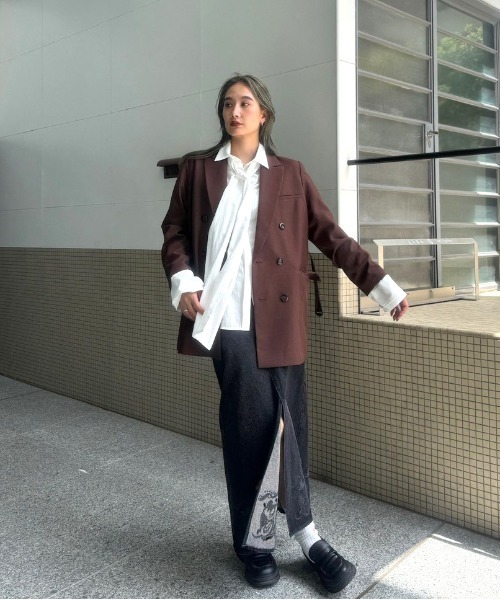 Ameri（アメリ）の「UND YOKE DESIGN JACKET（テーラードジャケット