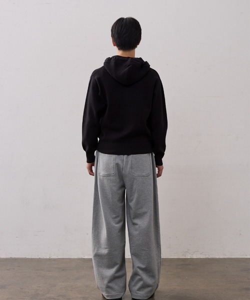 THE CLE（ザクレ）の「DOUBLE ZIP KNIT HOODIE（ニット/セーター・メンズ・グレー/ブラック・1/2）」の10枚目の写真