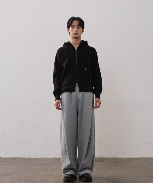 THE CLE（ザクレ）の「DOUBLE ZIP KNIT HOODIE（ニット/セーター・メンズ・グレー/ブラック・1/2）」の3枚目の写真