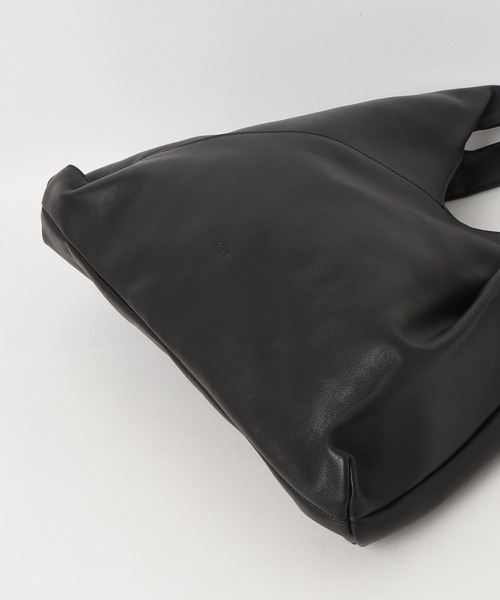 ONE.(ワンドット)の「【ONE./ワンドット】 Market leather Bag / 撥水レザー(トートバッグ・レディース・ブラック・FREE)」の13枚目の写真