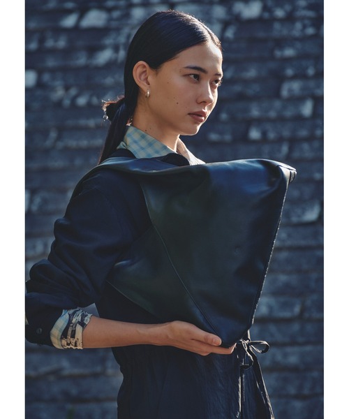 ONE.(ワンドット)の「【ONE./ワンドット】 Market leather Bag / 撥水レザー(トートバッグ・レディース・ブラック・FREE)」の21枚目の写真