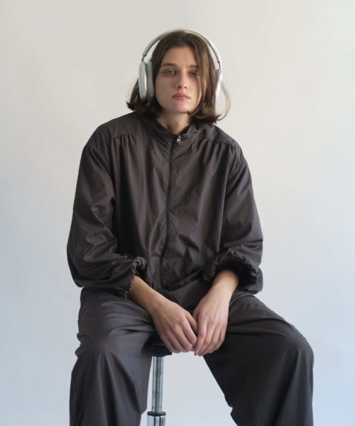 KALENO(カレノ)の「light nylon jogger pants(その他パンツ・レディース・ベージュ/グレー・FREE)」の7枚目の写真