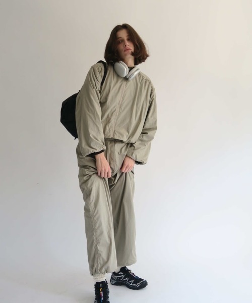 KALENO(カレノ)の「light nylon jogger pants(その他パンツ・レディース・ベージュ/グレー・FREE)」の12枚目の写真