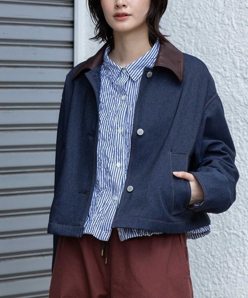 Munich（ミューニック）の「ナノコーデュロイ＆デニム×Octaショートカバーオール（カバーオール・レディース・ブラック/アイボリー/インディゴブルー/グレイッシュベージュ・S/XS）」の4枚目の写真