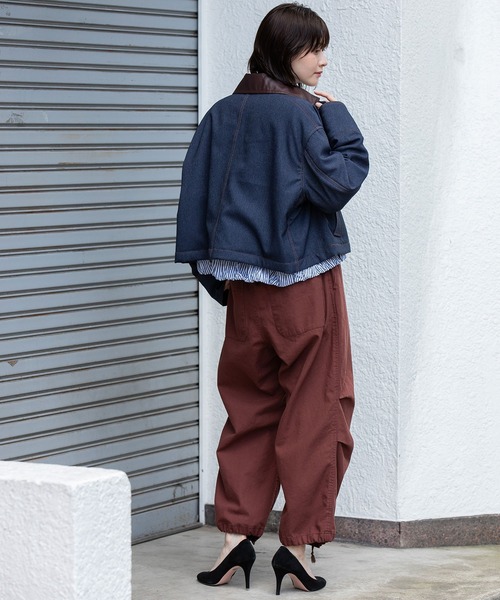 Munich（ミューニック）の「ナノコーデュロイ＆デニム×Octaショートカバーオール（カバーオール・レディース・ブラック/アイボリー/インディゴブルー/グレイッシュベージュ・S/XS）」の8枚目の写真