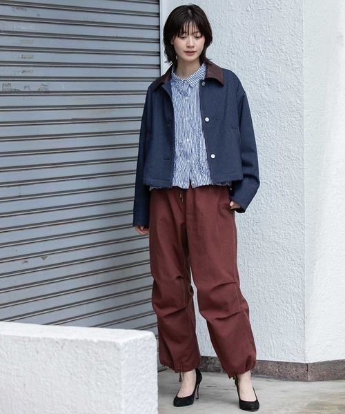 Munich（ミューニック）の「ナノコーデュロイ＆デニム×Octaショートカバーオール（カバーオール・レディース・ブラック/アイボリー/インディゴブルー/グレイッシュベージュ・S/XS）」の10枚目の写真