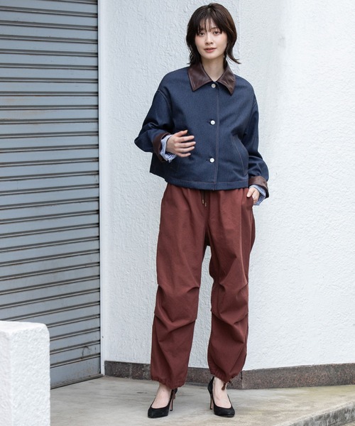 Munich（ミューニック）の「ナノコーデュロイ＆デニム×Octaショートカバーオール（カバーオール・レディース・ブラック/アイボリー/インディゴブルー/グレイッシュベージュ・S/XS）」の11枚目の写真