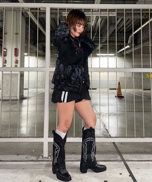 sedacle girl(セダクルガール)の「ダートラインストーンパーカー(パーカー・レディース・ブラック/ベージュ・FREE)」の15枚目の写真