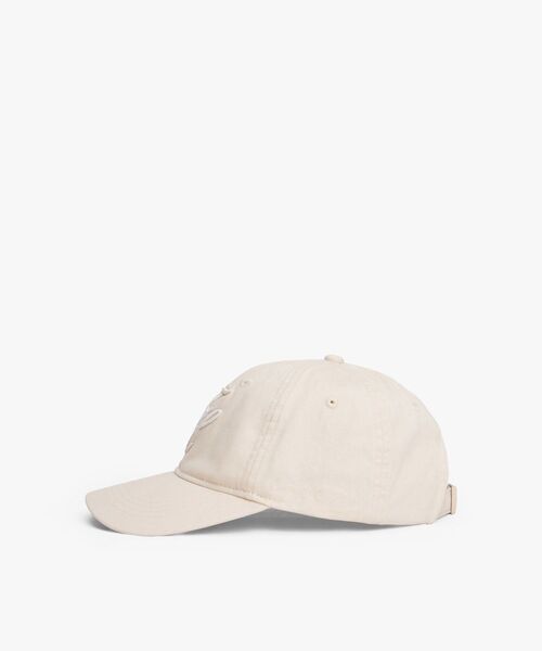 TOMMY HILFIGER(トミーヒルフィガー)の「エンブロイダリーキャップ(キャップ・レディース・アイボリー/ブラック/レッド/グリーン・FREE)」の7枚目の写真