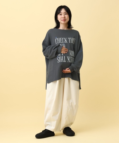 LEPSIM(レプシィム)の「【産前・産後対応】マタニティ/裏毛ロゴ刺繍スウェット 591258(マタニティウェア/グッズ・レディース・チャコールグレー/杢グレー/ベージュ・FREE)」の15枚目の写真