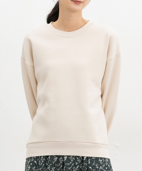 Honeys(ハニーズ)の「【ハニぽか】裏起毛ゆるスウェット(スウェット・レディース・スミクロ/杢グレー/ブルー/ピンク/グリーン/ライトベージュ/ブラック・M/LL/L/3L/S)」の4枚目の写真