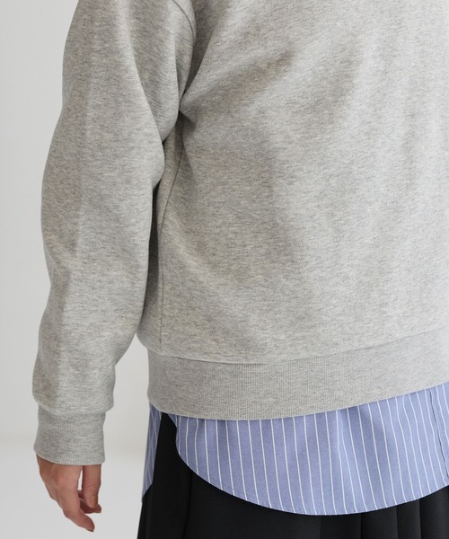 Honeys(ハニーズ)の「【ハニぽか】裏起毛ゆるスウェット(スウェット・レディース・スミクロ/杢グレー/ブルー/ピンク/グリーン/ライトベージュ/ブラック・M/LL/L/3L/S)」の10枚目の写真