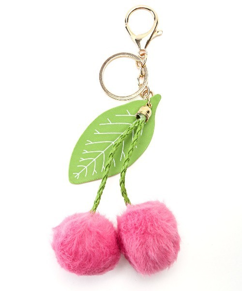 さくらんぼファーチャーム（チャーム）｜crossi（クロッシー）の