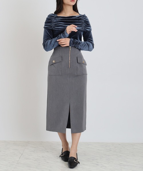 TRUDEA（トルディア）の「ベロアオフショルプルオーバー（Tシャツ/カットソー・レディース・ブラウン/グレイッシュブルー/ブラック・MEDIUM）」の11枚目の写真