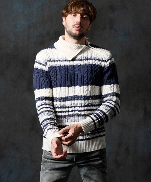 HIDEAWAYS NICOLE(ハイダウェイニコル)の「ケーブル編み衿ファスナータートルネックニット(ニット/セーター・メンズ・ブラック/ネイビー/ホワイト×ライトグレー/ホワイト×ネイビー・LARGE/MEDIUM/X-LARGE)」の1枚目の写真