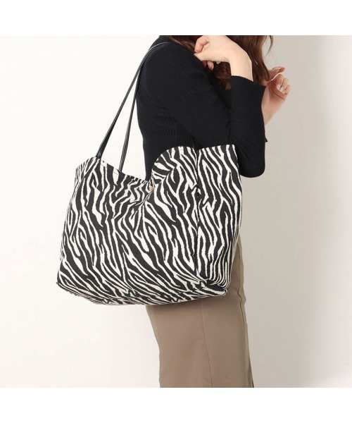 A4大人気商品！アニマル柄 ゼブラ☆レオパード トートバック（トート
