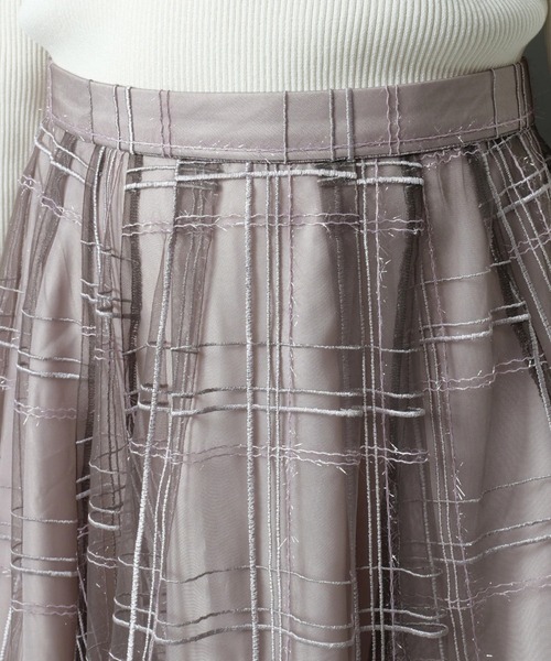 JUSGLITTY（ジャスグリッティー）の「シャイニーチェックスカート（スカート・レディース・ピンクベージュ/ブラウン系その他・1/0/2）」の18枚目の写真