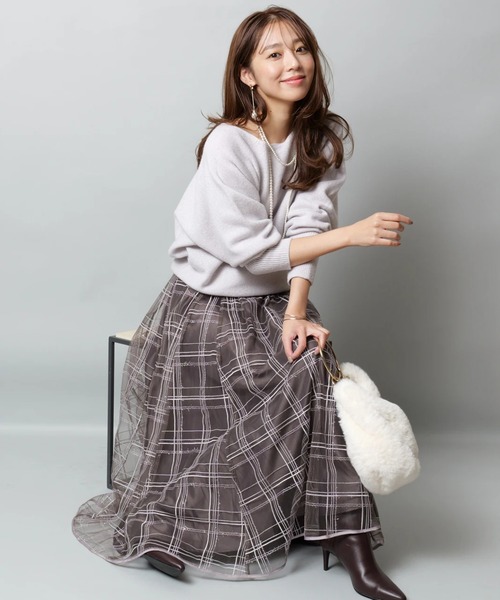 JUSGLITTY（ジャスグリッティー）の「シャイニーチェックスカート（スカート・レディース・ピンクベージュ/ブラウン系その他・1/0/2）」の7枚目の写真