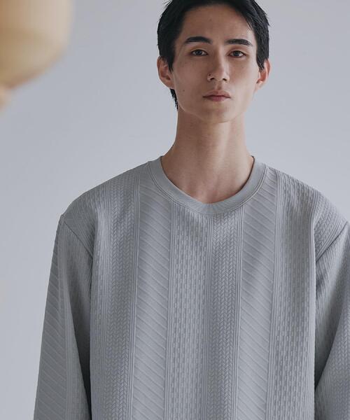 THE SHOP TK （ザ ショップ ティーケー ）の「【無地に飽きた方へ】ふくれジャカードスウェット　洗濯機OK/6色展開/ユニセックスでおすすめ！（スウェット・メンズ・グリーン系/ライトグレー/ブルー系その他/オレンジ/ブラウン系その他/オフホワイト・04/03/02）」の3枚目の写真