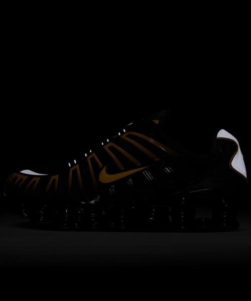 NIKE(ナイキ)の「NIKE Shox TL(ナイキ ショックス TL)(スニーカー・メンズ・ブラック系・26.5cm/26cm/25.5cm/25cm/29cm/28.5cm/28cm/27.5cm)」の7枚目の写真