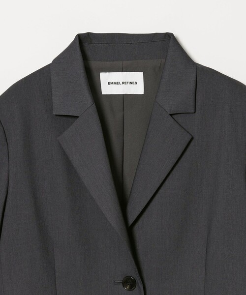 EMMEL REFINES（エメルリファインズ）の「＜EMMEL REFINES＞EM タチキリ テーラード ジャケット（テーラードジャケット・レディース・ベージュ/ダークグレー・M/S）」の17枚目の写真