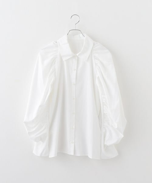 FUMIE TANAKA（フミエタナカ）の「【FUMIE TANAKA(フミエタナカ)】ball sh：シャツ（シャツ/ブラウス・レディース・ブラック/ホワイト・2）」の2枚目の写真