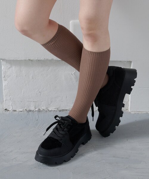 Kastane（カスタネ）の「【4色展開】カラバリハイソックス（ソックス/靴下・レディース・カーキ/ホワイト/キャメル/ブラウン・FREE）」の12枚目の写真