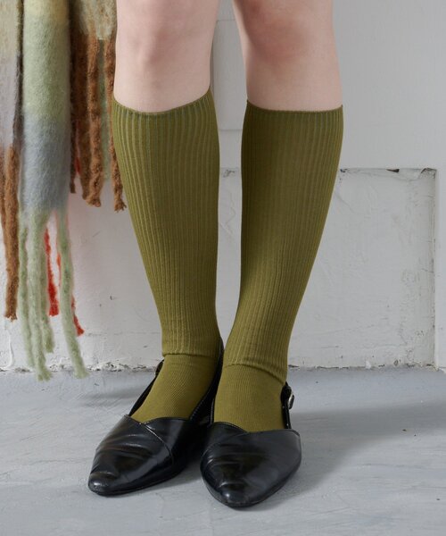 Kastane（カスタネ）の「【4色展開】カラバリハイソックス（ソックス/靴下・レディース・カーキ/ホワイト/キャメル/ブラウン・FREE）」の14枚目の写真
