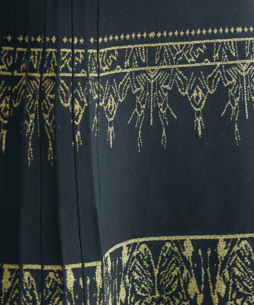 Paradise Picnic（パラダイスピクニック）の「ラメ糸ニットスカート（スカート・レディース・ゴールド/シルバー・FREE）」の4枚目の写真