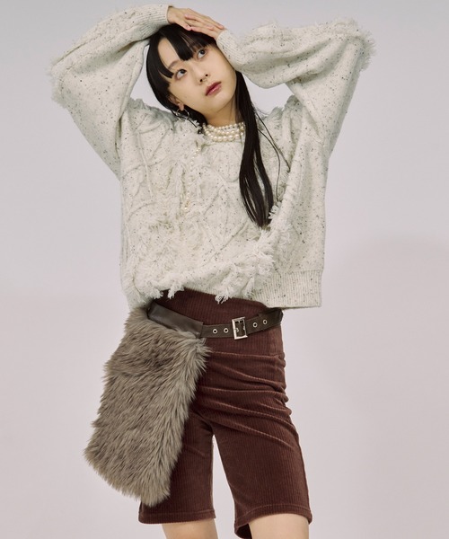 Ezick(エジック)の「cable fringe mix knit ケーブルフリンジミックスニット(ニット/セーター・レディース・アイボリー/ライトグレー/ライトブルー・FREE)」の4枚目の写真