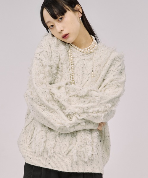 Ezick(エジック)の「cable fringe mix knit ケーブルフリンジミックスニット(ニット/セーター・レディース・アイボリー/ライトグレー/ライトブルー・FREE)」の11枚目の写真