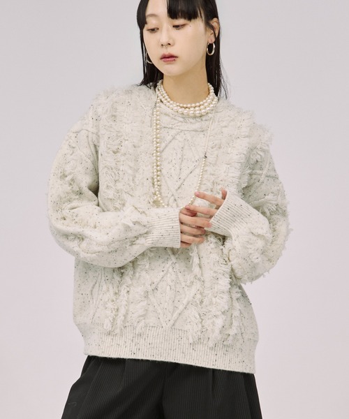 Ezick(エジック)の「cable fringe mix knit ケーブルフリンジミックスニット(ニット/セーター・レディース・アイボリー/ライトグレー/ライトブルー・FREE)」の15枚目の写真