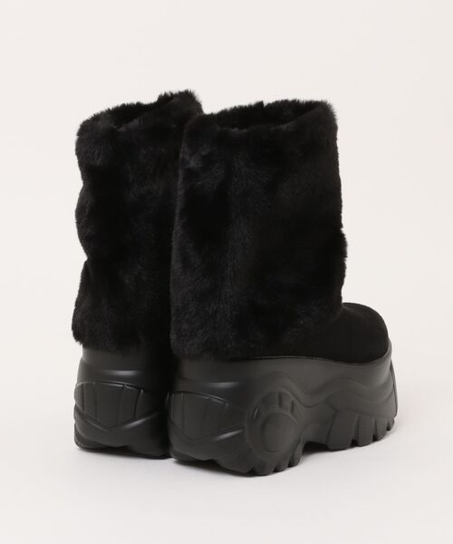 LUGG NAGG(ラグナグ)の「【BeF】【厚底】ブーツカバーつきスニーカーブーツ【スポっと着脱】(ブーツ・レディース・ブラック/キャメル/ベージュ・S/M/L/LL)」の4枚目の写真