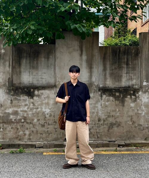 DNSR(ディーエヌエスアール)の「カーブドチノパンツベージュ(その他パンツ・メンズ・その他・LARGE/X-LARGE/SMALL/MEDIUM)」の4枚目の写真