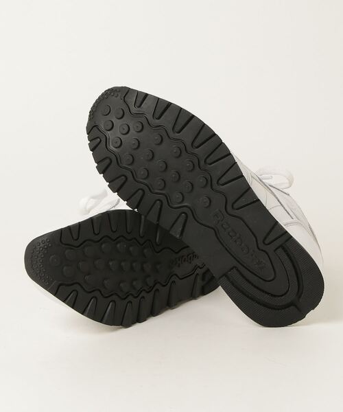 Reebok(リーボック)の「クラシックレザー 1983 ヴィンテージ / CLASSIC LEATHER 1983 VINTAGE(スニーカー・メンズ・ホワイト/ブラック・23.0cm/23.5cm/24.5cm/24.0cm/25.0cm/25.5cm/26.0cm/26.5cm/27.0cm/27.5cm/28.0cm/28.5cm/29.0cm)」の21枚目の写真