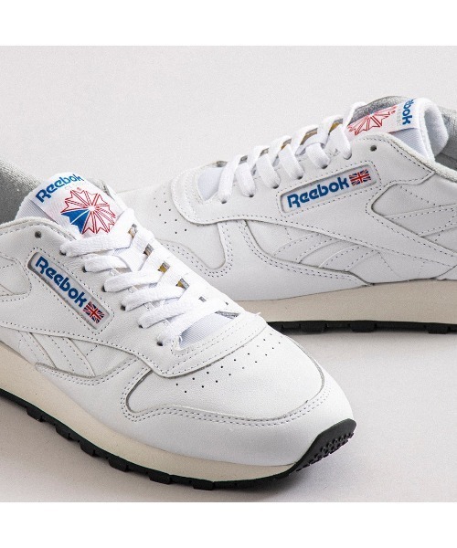 Reebok(リーボック)の「クラシックレザー 1983 ヴィンテージ / CLASSIC LEATHER 1983 VINTAGE(スニーカー・メンズ・ホワイト/ブラック・23.0cm/23.5cm/24.5cm/24.0cm/25.0cm/25.5cm/26.0cm/26.5cm/27.0cm/27.5cm/28.0cm/28.5cm/29.0cm)」の13枚目の写真