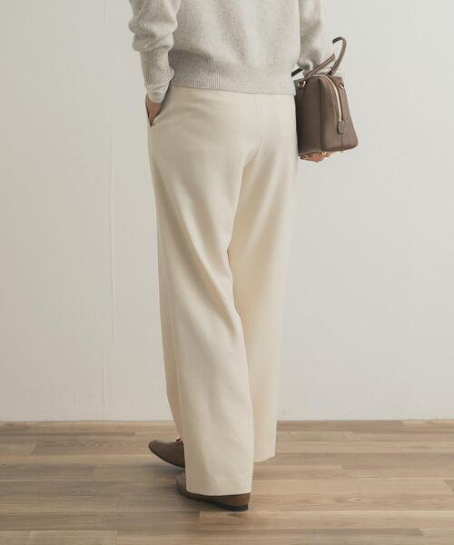 URBAN RESEARCH DOORS（アーバンリサーチドアーズ）の「『UR TECH SMOOTHLUXE』ワイドトラウザー（その他パンツ・レディース・アイボリー/チャコールグレー・SMALL/MEDIUM）」の19枚目の写真