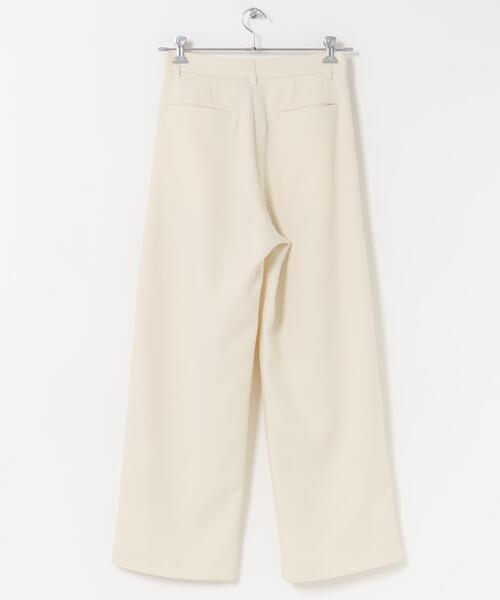 URBAN RESEARCH DOORS（アーバンリサーチドアーズ）の「『UR TECH SMOOTHLUXE』ワイドトラウザー（その他パンツ・レディース・アイボリー/チャコールグレー・SMALL/MEDIUM）」の11枚目の写真