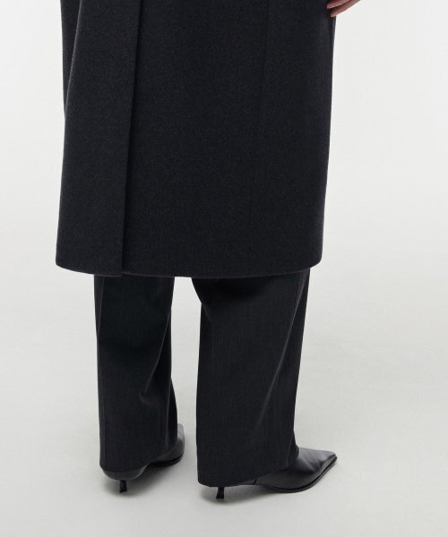 MUSINSA STANDARD WOMAN（ムシンサスタンダードウーマン）の「レディースカシミアブレンドダブルチェスターロングコート【チャコルグレー】（チェスターコート・レディース・その他・SMALL/MEDIUM/LARGE/X-SMALL）」の8枚目の写真