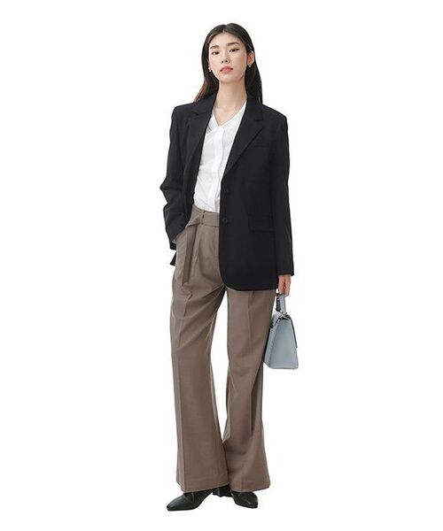MUSINSA STANDARD WOMAN(ムシンサスタンダードウーマン)の「レディースリアルワイドベルトスラックス【ダスティベージュ】(スラックス・レディース・その他・27/28/29/24/25/30)」の4枚目の写真