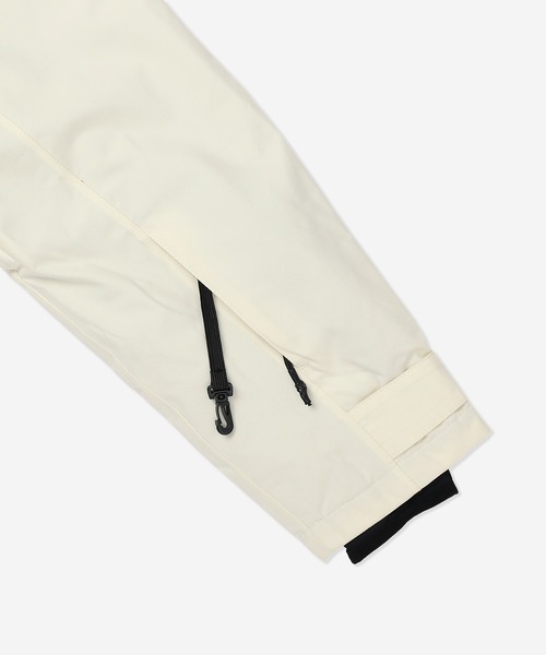Hurley (ハーレー)の「【Hurley:ハーレー】レディーススノーウェア INSULATION DRAW CORD SNOW JKT(スポーツグッズ・レディース・オフホワイト/ブラック系その他/ベージュ/ピンク/ブラック×ホワイト/ブラック・SMALL/MEDIUM/LARGE)」の22枚目の写真
