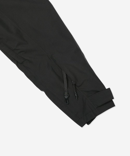 Hurley (ハーレー)の「【Hurley:ハーレー】レディーススノーウェア INSULATION DRAW CORD SNOW JKT(スポーツグッズ・レディース・オフホワイト/ブラック系その他/ベージュ/ピンク/ブラック×ホワイト/ブラック・SMALL/MEDIUM/LARGE)」の13枚目の写真