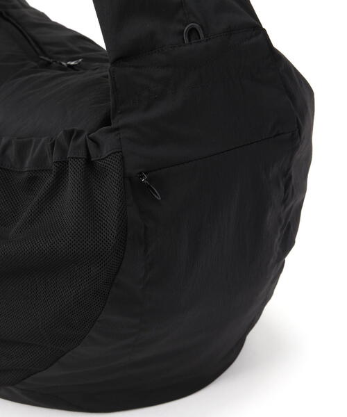 The Make Happy Studio(ザメイクハッピーストゥディオ)の「The Make Happy Studio/ザメイクハッピーストゥディオ/CROSS BODY BAG(トートバッグ・メンズ・ブラック・F)」の7枚目の写真