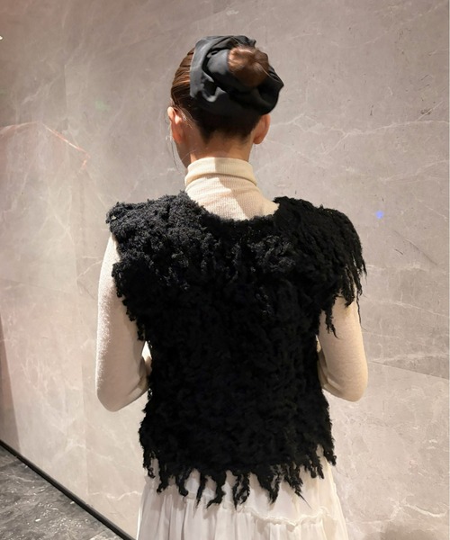 Olu.（オルドット）の「フリンジニットベスト（ベスト・レディース・ブラック/アイボリー/グレー・FREE）」の17枚目の写真