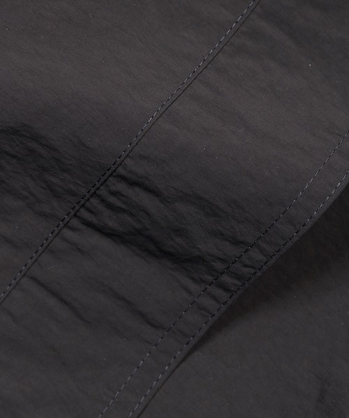 The DUFFER of ST.GEORGE（ザダファーオブセントジョージ）の「WATER-REPELLENT BAL COLLAR COAT：撥水 中綿 ステンカラーコート（ステンカラーコート・メンズ・ネイビー/チャコールグレー・X-LARGE/LARGE/MEDIUM/SMALL）」の18枚目の写真