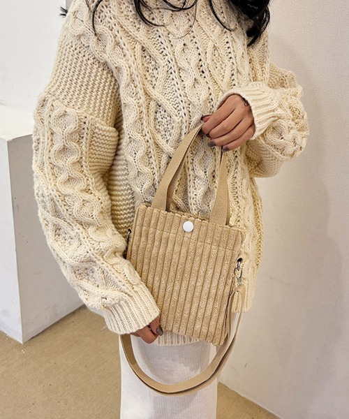 Miniministore(ミニミニストア)の「コーデュロイショルダーバッグ ミニバッグ(ショルダーバッグ・レディース・アイボリー/マジェンタ/ホワイト/ベージュ/ブラック・FREE)」の7枚目の写真